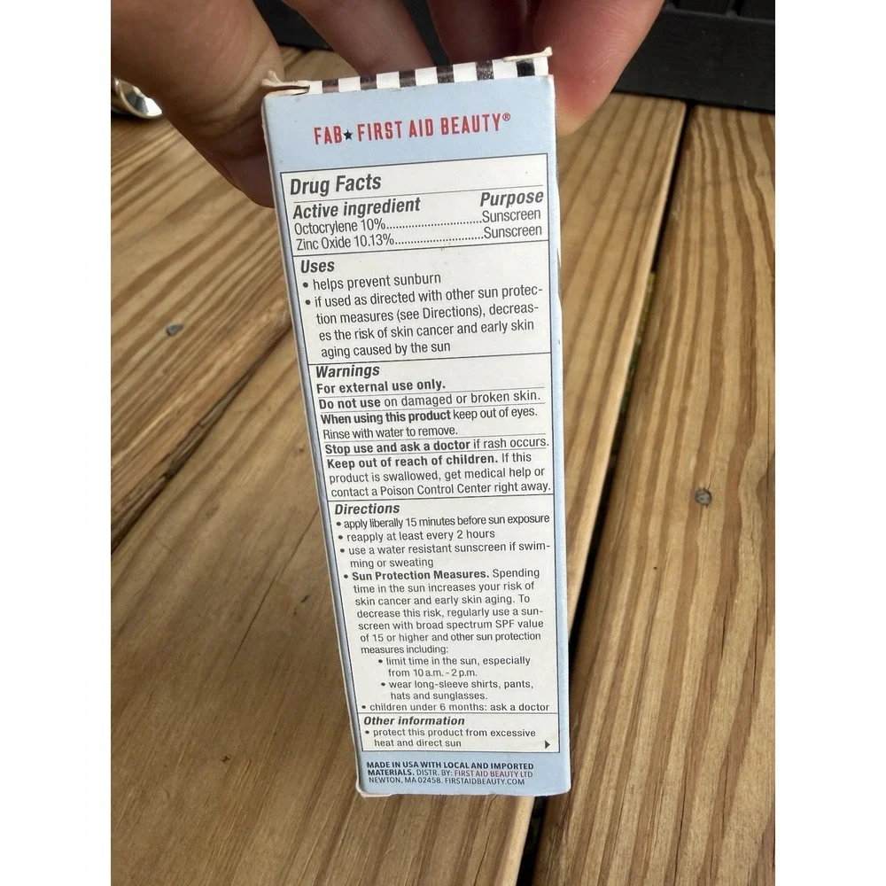 First Aid Beauty Ultra Repair Face Moisturizer With Sunscreen 1.7 fl oz
